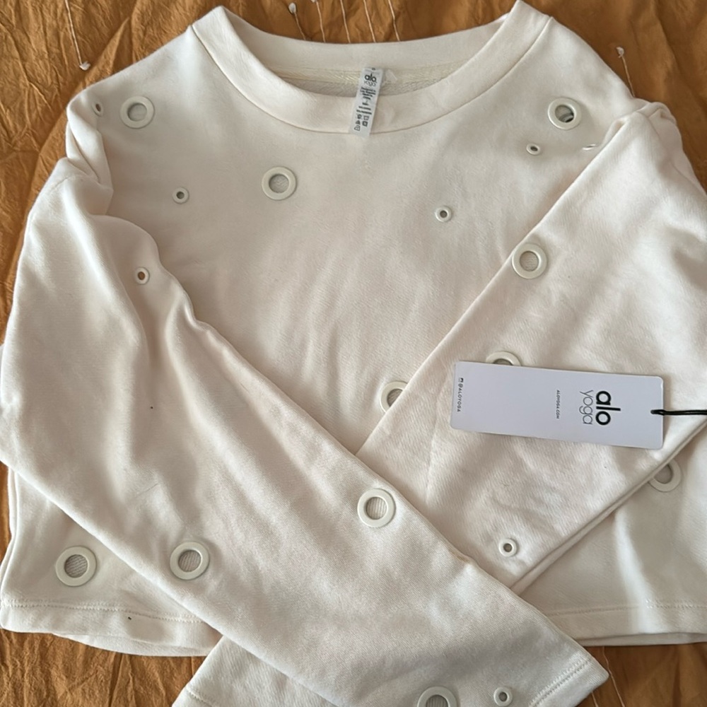 Brand new alo sweatshirt with tags size s